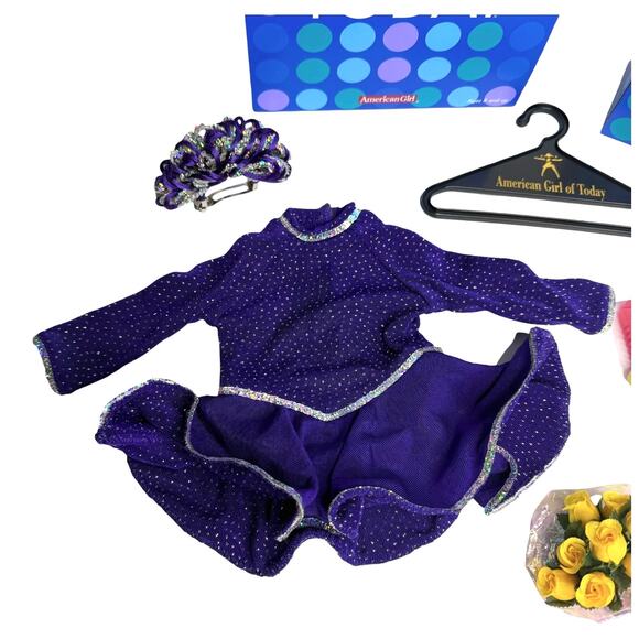 American Girl Pleasant Co Ice SKATING STAR OUTFIT & GEAR Skates Flowers Barrette - Picture 7 of 14